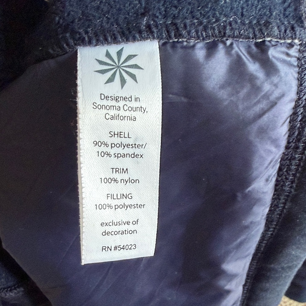 Athleta Women's Quilted Navy Jacket - Picture 6 of 8